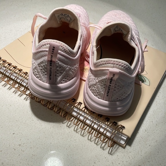 APL sneakers - Picture 3 of 8